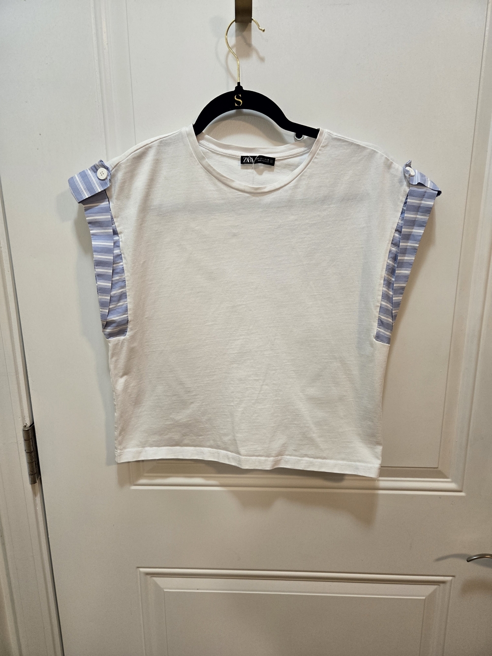 Zara White Tee with Light Blue Striped Sleeve Tabs